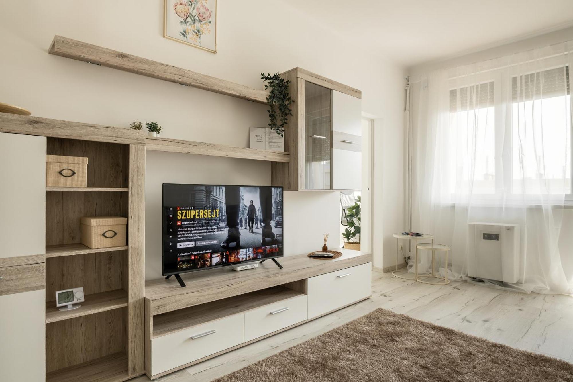 Malompark Apartman With Free Parking Дебрецен Екстер'єр фото