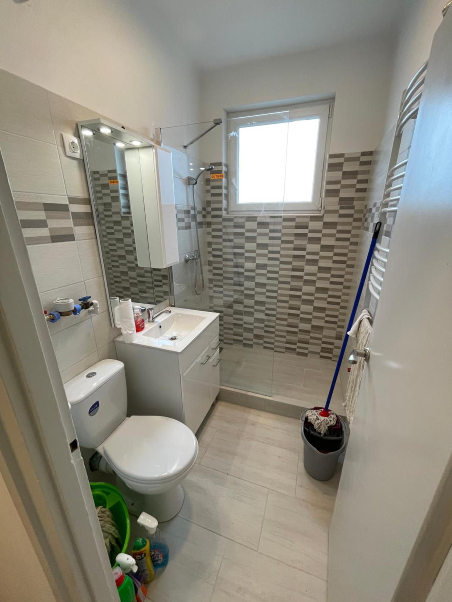 Malompark Apartman With Free Parking Дебрецен Екстер'єр фото